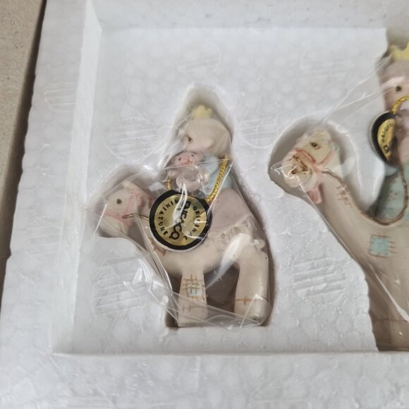 Precious Moments Miniature Nativity They Followed The Star 613002 Pewter - Picture 5 of 7